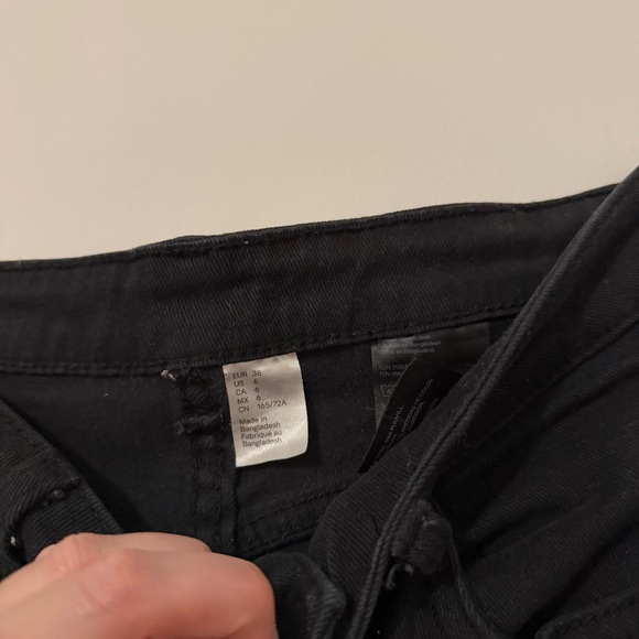 H&M jeans - Picture 2 of 3